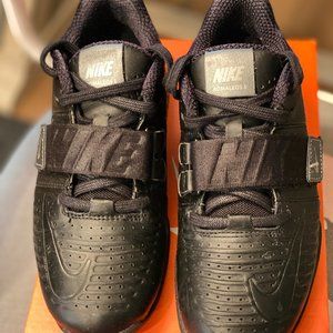Nike Romaleos 3 XD - SIZE 3.5 MENS/5 WMNS